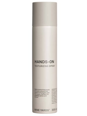 NINE YARDS apimties suteikiantis plaukų lakas HANDS-ON 300ml