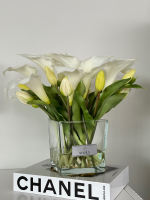 Masila dirbtinių gėlių kompozicija tulpės ir kalijos