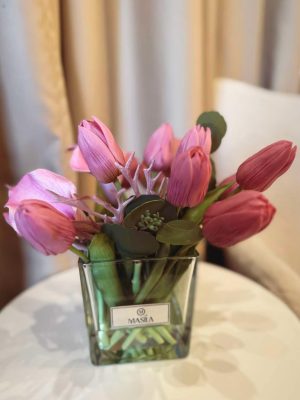 MASILA DIRBTINIŲ GĖLIŲ KOMPOZICIJA